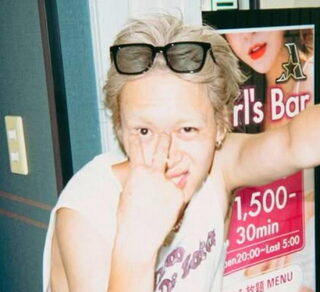 ヤングスキニーかやゆーが未成年の女子高生に胸の露出写真を要求疑惑で炎上？何をした？