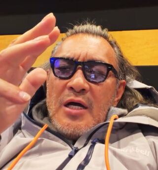 岡崎公総のドーナツ炎上は何があった？TikTokで何した？ガクトとの関係性とは？